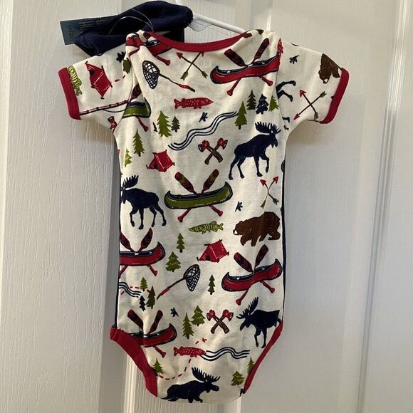 Little Blue House Sketch Country Baby Bodysuit with Hat Set Size 6-12 Months NWT - Picture 11 of 13